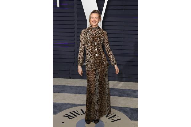 Behati Prinsloo fühlte sich komplett überwältigt, nachdem ihr erstes Kind mit Maroon-5-Sänger Adam Levine auf die Welt gekom...