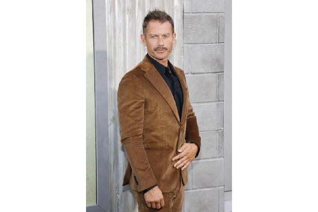 ...James Badge Dale mimt den Ehemann von Melissa McCarthys Figur, den Verbrecher, der einsitzen muss. Bekannt ist James unte...