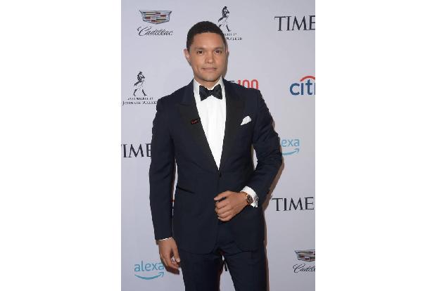 Der in Südafrika geborene Trevor Noah ist der einzige Nicht-Amerikaner in den Top Ten. Als Moderator der 'Daily Show' taucht...