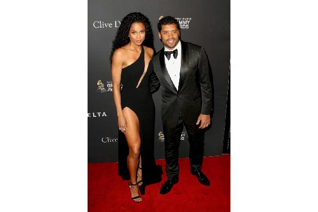 Wie erobert man das Herz eines Superstars wie Ciara? American-Football-Spieler Russell Wilson hat sich für eines der ersten ...