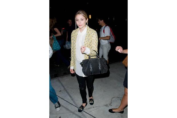 ...könnte Elizabeth nie aus dem Schatten von Mary-Kate und Ashley treten, schließlich waren sie die beliebtesten Kinderstars...