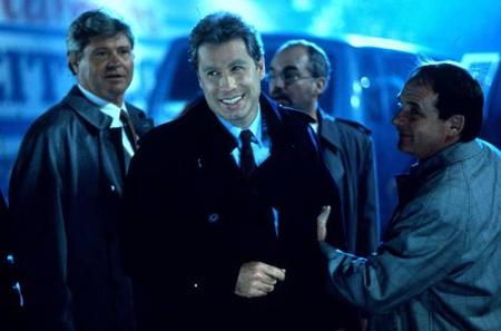 …wagte sich John Travolta dann aufs politische Parkett und spielte in 'Mit aller Macht' den amerikanischen Präsidentschaftsk...