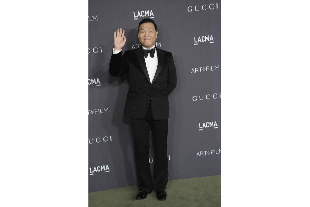 Ob man den Ohrwurm jetzt mag oder nicht: Psys 'Gangnam Style' sammelt seit Mitte 2012 fleißig Klicks. 3,3 Milliarden Fans ha...