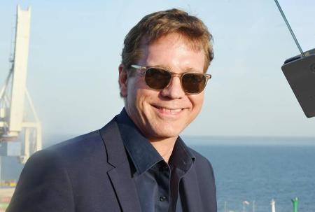 …Thomas Heinze genießt hingegen vor allem die Sonne. Der Schauspieler ist unter anderem aus 'Der Wixxer' und 'Vier gegen die...