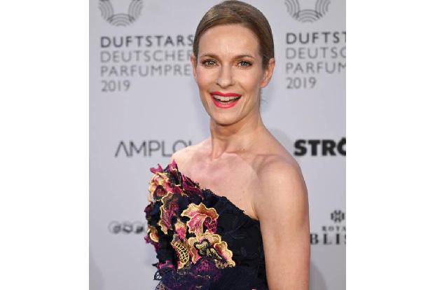 Der Tod von Schauspielerin Lisa Martinek im Italien-Urlaub schockte nicht nur ihre Fans: Die Mutter dreier Kinder war erst 4...