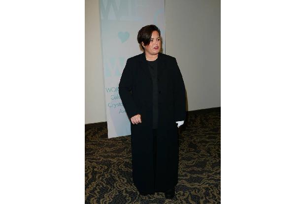 Nachdem Rosie O'Donnell ihren Schlaf näher analysieren ließ, stellte sich heraus, dass sie pro Nacht rund 200 Mal — oft unbe...