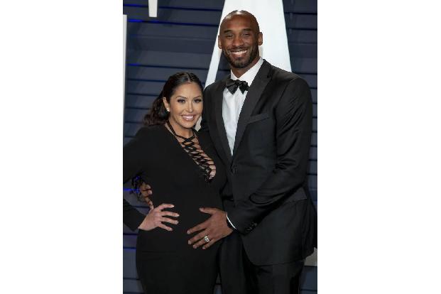 Kobe Bryants Eltern konnten seine Vanessa nicht ausstehen, warfen ihr vor, nur eine Goldgräberin zu sein, die an nichts auße...