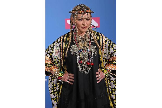 Im Büstenhalter von Jean Paul Gaultier schrieben sie Geschichte: Die Brüste von Poplegende Madonna. Ihr Dekolletee ist demen...