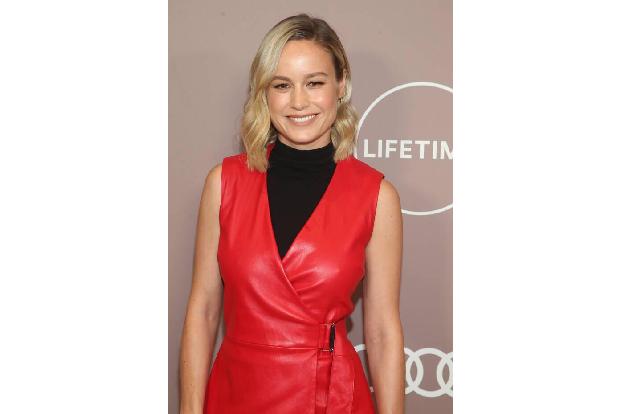 …Captain Marvel Brie Larson hat sie. Ihre Eltern ließen sich scheiden, als die Schauspielerin zehn Jahre alt war. Wenige Jah...