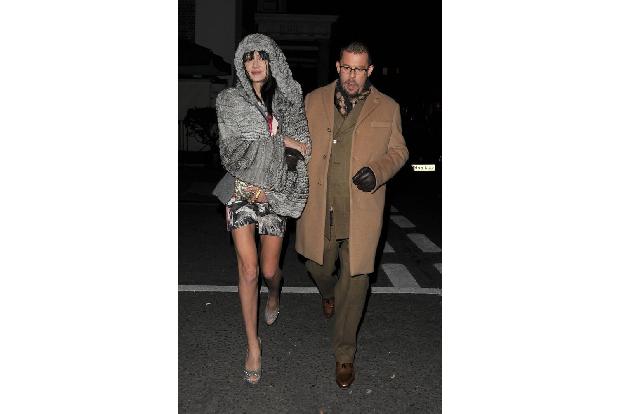 Knapp 80.000 Euro legte Designer Alexander McQueen in seinem Testament für die Pflege seiner Hunde zur Seite. Seinen Lieblin...