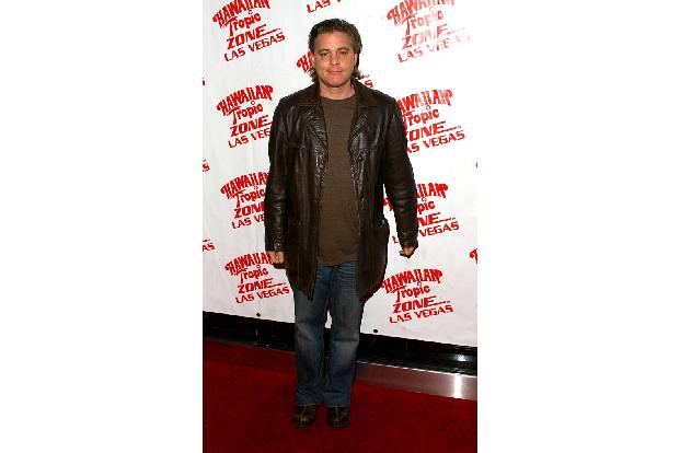 Corey Haim wurde mit Filmen wie 'The Lost Boys' berühmt, kämpfte später mit Drogenproblemen und starb mit nur 38 Jahren. Wur...