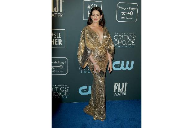 Anne Hathaway erinnert sich nach zwei Filmen, die sie mit Regisseur Christopher Nolan ('Interstellar') drehte, an dessen st...