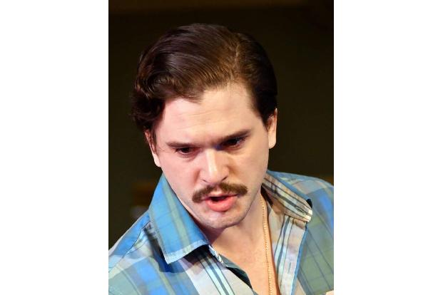 Schauspieler Kit Harington verriet zwar nicht sein Alter, aber dass sein erstes Mal ziemlich spontan bei einer Party passier...