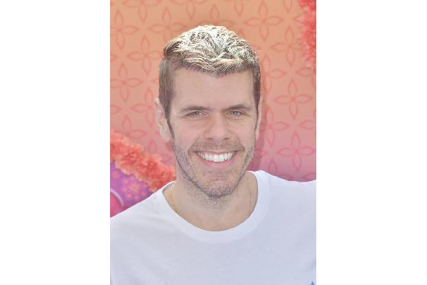 Perez Hilton ist alleinerziehender Vater, die Kinder wurden allesamt von einer Leihmutter ausgetragen. Ganz ohne Hilfe steht...