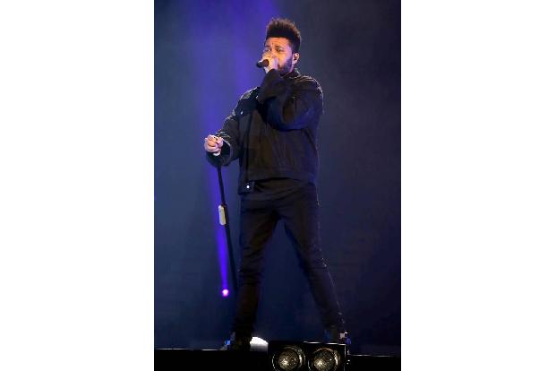 Sowohl Ariana Grande als auch Rapper The Weeknd schafften ihren endgültigen großen Durchbruch im Jahre 2014. Bei so viel Gem...