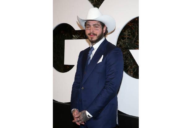 Rapper Post Malone hat vor 12 Wochen sein neues Album, 'Hollywood Bleeding' veröffentlicht, das sich flugs auf Platz 2 der m...