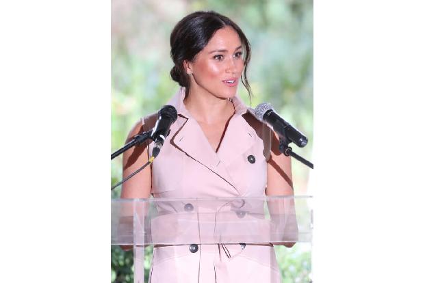 ...Meghan Markle zwar noch nicht geäußert, doch sie ist mit ihrem Ehemann Harry jetzt nach Los Angeles gezogen. Dessen gute ...