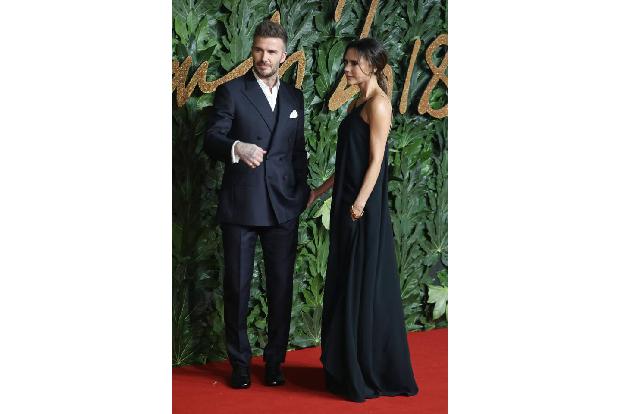 Auch bei den Beckhams machen beiden Parteien angeblich das beste daraus, dass sie sich viel Platz leisten können. Victoria u...