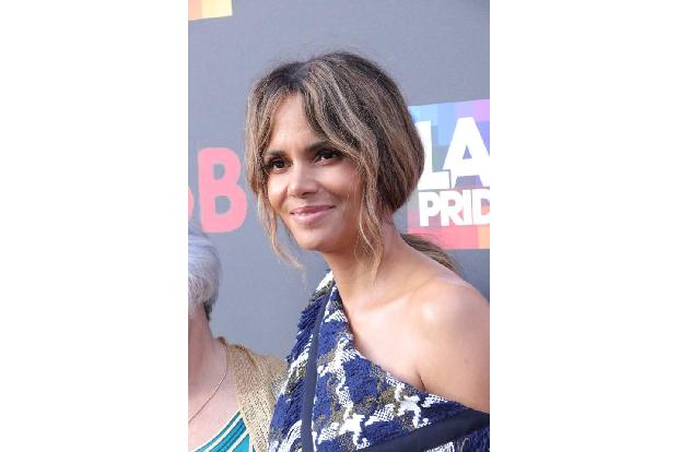 Halle Berry war Opfer häuslicher Gewalt, ihr Ex-Mann hatte sie mehrmals verprügelt. Als er ihr ins Gesicht schlug, verlor Ha...
