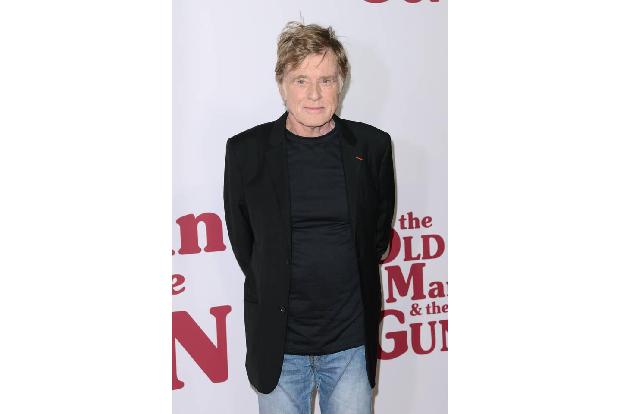 Als Robert Redford 2013 für 'All is Lost' vor der Kamera stand, erlitt er eine Ohrenentzündung, die nie behandelt wurde. Inf...