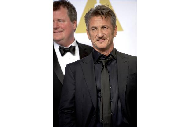 Erst vor wenigen Wochen hat Sean Penn seine Verlobte Leila George geheiratet und damit das gemeinsame Glück zelebriert. Dem ...
