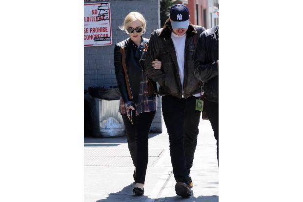Carey Mulligan und Marcus Mumford waren als Teenager Brieffreunde, in Kontakt gebracht durch ihre jeweiligen Kirchen. Nach e...