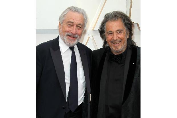 Zwei Könige von Hollywood geben sich die Ehre: Robert De Niro und Al Pacino gingen mit 'The Irishman' trotz zahlreicher Nomi...