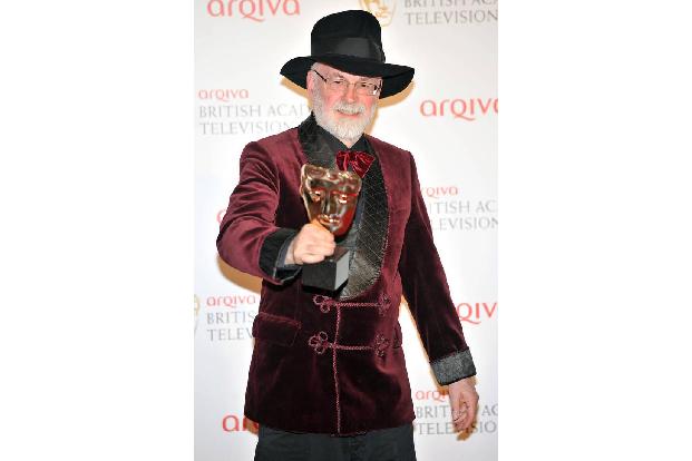 Der Schriftsteller Terry Pratchett wurde auf der ganzen Welt geliebt. Als der 'Scheibenwelt'-Autor 2015 starb, war die Traue...