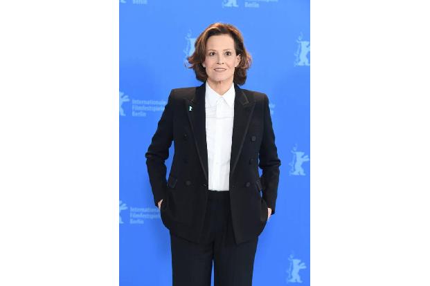 ...'Alien' und 'Ghostbusters' berühmt geworden war. 'My Salinger Year' ist ein stillerer Film. Sigourney spielt nicht etwa e...