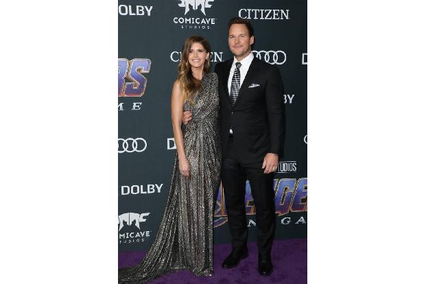 Chris Pratt wollte sich in seinen Flitterwochen mit Arnie-Tochter Katherine Schwarzenegger nur mal schnell in die Sonne lege... Chris Pratt wollte sich in seinen Flitterwochen mit Arnie-Tochter Katherine Schwarzenegger nur mal schnell in die Sonne lege...