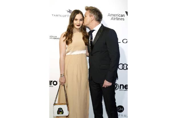 Einfach mal zuhause bleiben – auch der britische Starkoch Gordon Ramsay wollte sich nicht an diese Ansage halten und floh au...