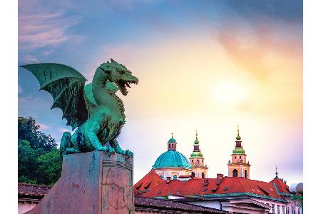 Nicht umsonst zeigt das Wappen der slowenischen Hauptstadt Ljubljana einen grünen Drachen und eine grüne Wiese. Die rund 280...