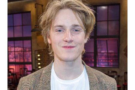 Mit seinen 21 Jahren hat Louis Hofmann schon einen Coup gelandet: Er ergatterte die Hauptrolle in der ersten deutschen Netfl...