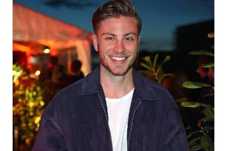 Auch an ihm wird man nicht vorbeikommen: Jannik Schümann (26) wird in der zweiten Staffel des ARD-Erfolgs 