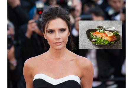 Victoria Beckham (44) achtet sehr auf ihre Figur und Gesundheit. Sie schwört auf Lachs - kein Wunder, schließlich ist er lei... Victoria Beckham (44) achtet sehr auf ihre Figur und Gesundheit. Sie schwört auf Lachs - kein Wunder, schließlich ist er lei...