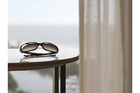 Platz 10: Die Sonnenbrille. Der Klassiker. Kurz zuvor noch aus einer Laune heraus bei einem freundlichen Strandverkäufer erw...