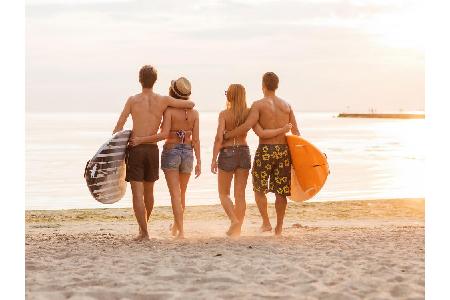 Platz 6: Die Badesachen. Am letzten Abend noch ins Meer oder in den Pool gehüpft und im Anschluss Bikini und Badehose auf de...