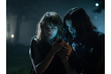 Die mit langen Tentakeln ausgestattete Horrorgestalt entführt Kinder und stiftet sie zu bestialischen Taten an. 