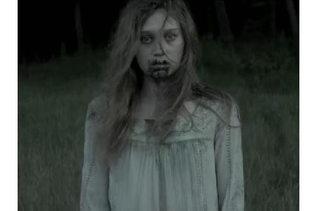 In düsteren und verstörenden Bildern macht der Slender Man Jagd auf seine Opfer - ein Entkommen ist unmöglich. Wer sich trau...