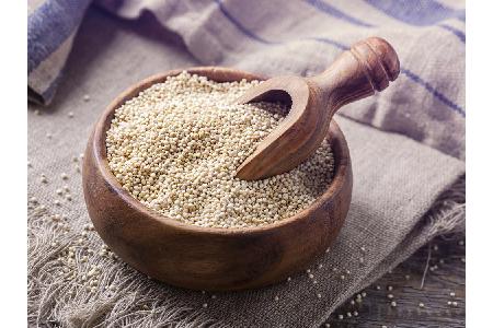 Quinoa ist ein vielseitiges Nahrungsmittel, das in jede Küche gehört. Der 