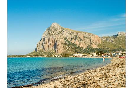 Wer Strand- und Abenteuerurlaub verbinden möchte, ist auf Sizilien genau richtig. Rund um die Ortschaft San Vito Lo Capo bef...