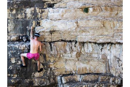 Die zerklüfteten Küsten Kroatiens sind geradezu prädestiniert für einen Kletter-Trip. Rund um die Stadt Split und auf den vo...