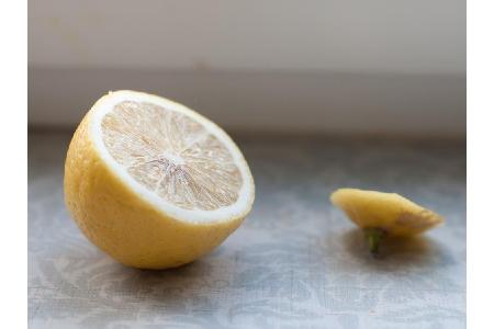 Wird Fett abgebaut, so wird auch Vitamin C verbraucht, weshalb es wichtig ist, immer für genügend Nachschub zu sorgen - zum ...