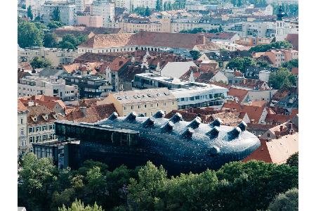 Im Jahr 2003 wurde Graz zur Kulturhauptstadt Europas ernannt. Für die Österreicher Grund genug, ein neues architektonisches ...
