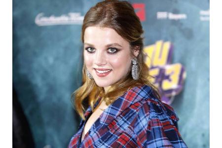 So kennen ihre Fans Schauspielerin Jella Haase (26) aus der erfolgreichen 