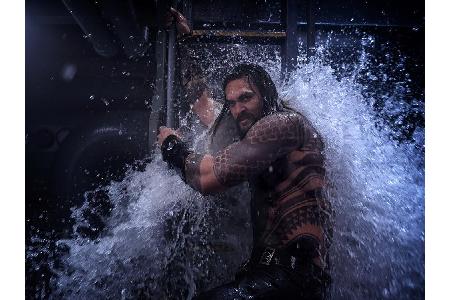 ... und die Tattoos und Muskeln von Aquaman alias Jason Momoa. Seit 