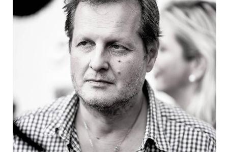 Kult-Auswanderer Jens Büchner stirbt am 17. November überraschend mit nur 49 Jahren an Lungenkrebs.
