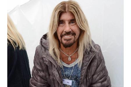 Abi Ofarim, der berühmte Musiker und Vater von Gil Ofarim, stirbt am 4. Mai im Alter von 80 Jahren.