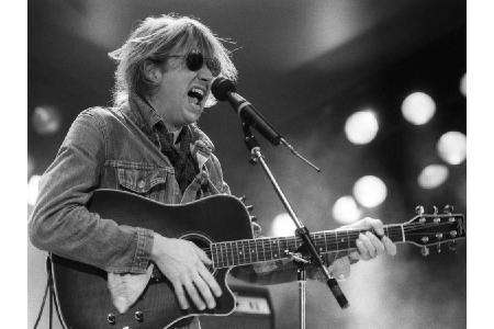 Am 25. Februar schockierte der Tod des britischen Sängers und Frontmanns der Band Talk Talk, Mark Hollis, die Musikwelt. Sei...