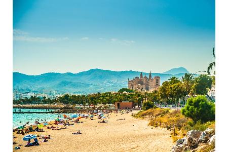 Palma de Mallorca. Die Hauptstadt der gleichnamigen Mittelmeerinsel ist das Aushängeschild der Balearen. Starke 97.4 Punkte ...